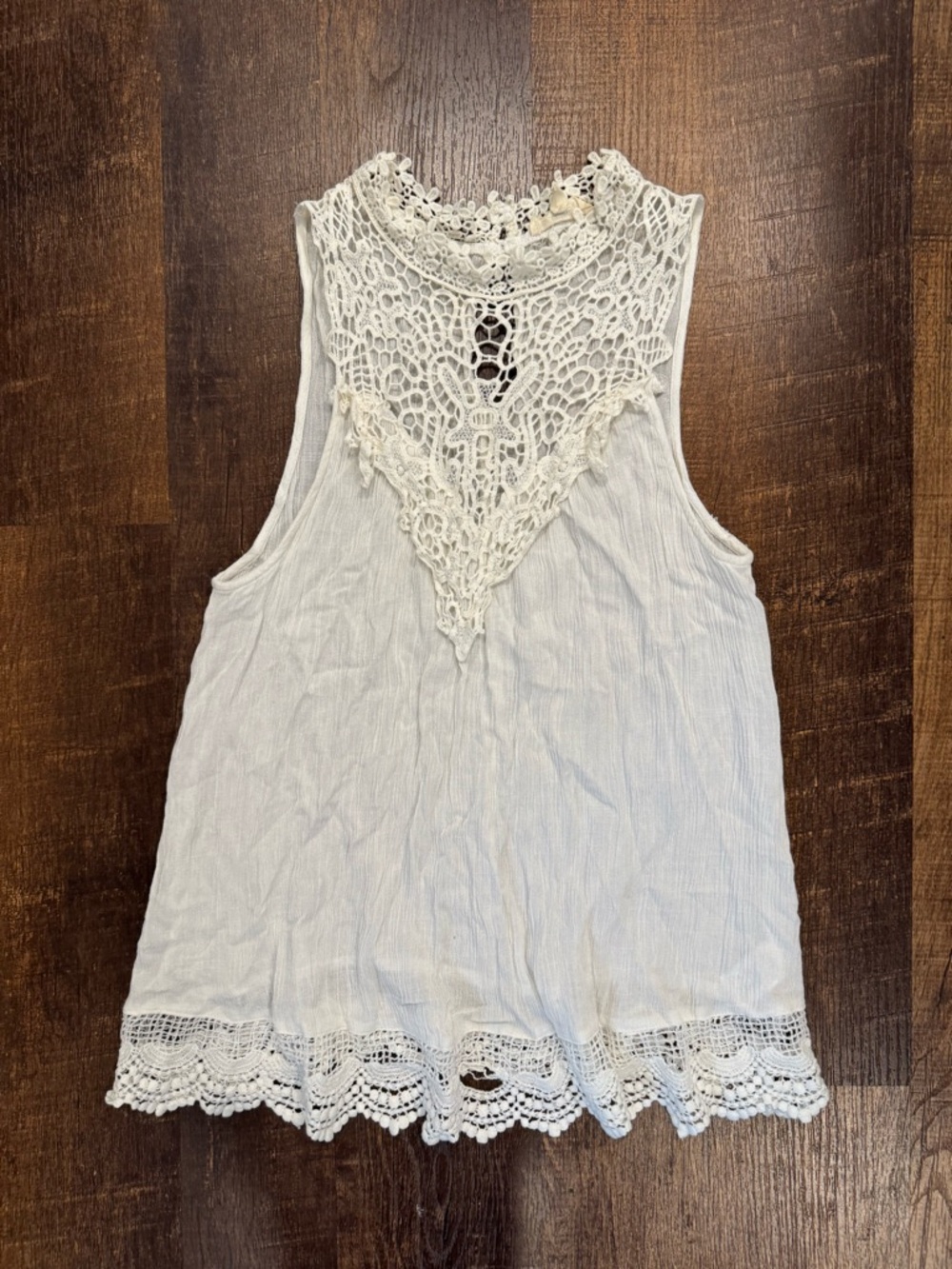 Entro Ivory sleeveless high neck Crochet top